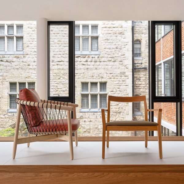 MillerKnoll opens flagship space in London's Clerkenwell dlvr.it/TDVXBs