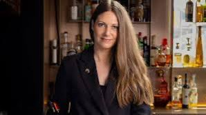 At the Michelin Guide ceremony in Toronto, Ashleigh Forster received the prestigious Danico Sommelier Award, celebrating her exceptional skill and passion for wine. A well-deserved recognition in the culinary world! 

guide.michelin.com/us/en/article/…

#MichelinGuide #Sommelier #Wine