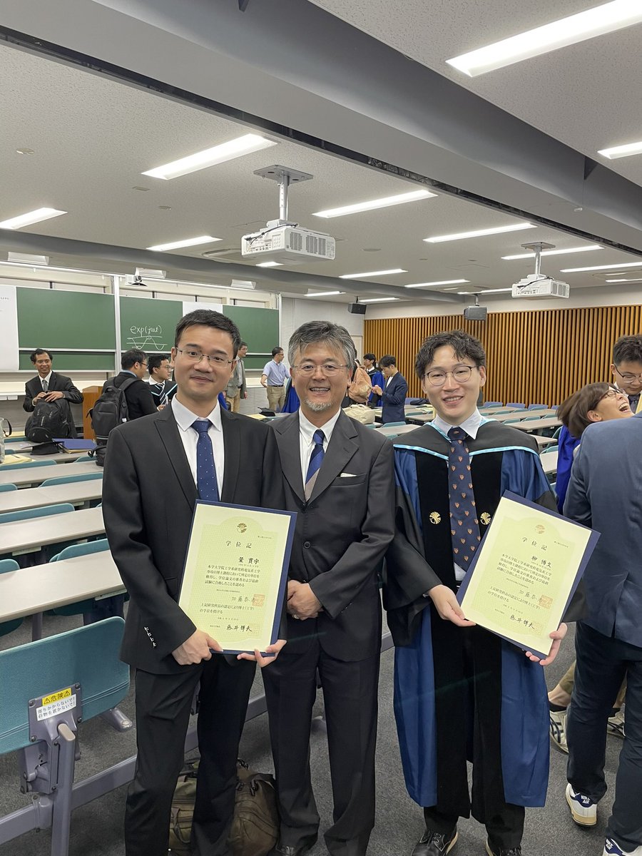 SZE YUN SET tweet media