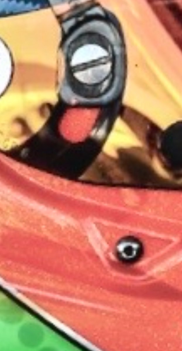 <a href="/estebanmonteros/">Esteban M 🇦🇷 🇪🇸 🇹🇹 🇺🇸</a> <a href="/1PabloCampana/">Pablo Ariel Campana</a> <a href="/tcmemes_/">Tecememes</a> <a href="/mundosportextra/">MundoSport 🔊</a> <a href="/Campeonesnet/">Campeones 🦅</a> <a href="/CarburandoTV/">Carburando</a> <a href="/SicilianoJuan/">juan siciliano</a> <a href="/ElfantasmadelT3/">El fantasma del TC</a> <a href="/AAvolantes/">AAV</a> <a href="/fia/">FIA</a> Se cambian las hebillas (correas) donde vienen las fechas de fabricación de los cascos, que es más grave. 
Es violar la homologación de fábrica. 
Igual…ahora usan “Remaches” así que anda a adivinar cuál es original y cuál no…
Algo más ?