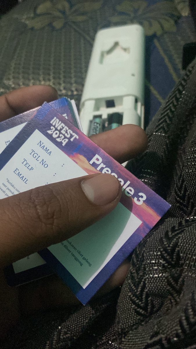 wildhumang's tweet photo. WTS TIKET INFESTT 
HARGA MIRINGGG🤩 https://t.co/FJs1rdIDyR