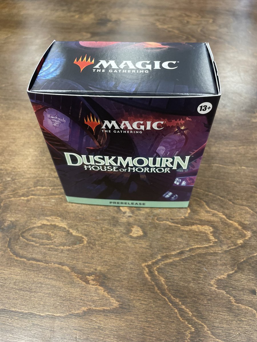 anthonyjay013's tweet photo. There are few simple pleasures in life better than cardboard. #MTGDuskmourn https://t.co/oNpDQOJ2v4