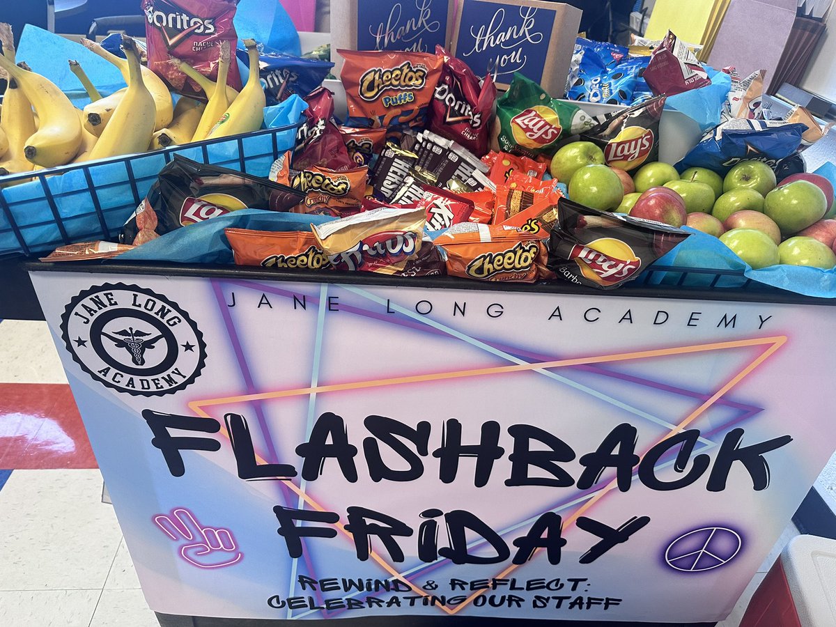 JaneLongFutures's tweet image. Today, we held our first Flashback Friday! Our Tier 2 leaders took time today to rewind and reflect: celebrating our staff! ☮️🫶🏼 #prescribingexcellence #PTECH #STEM @HISD_West @HoustonISD @DrDWrightHudson