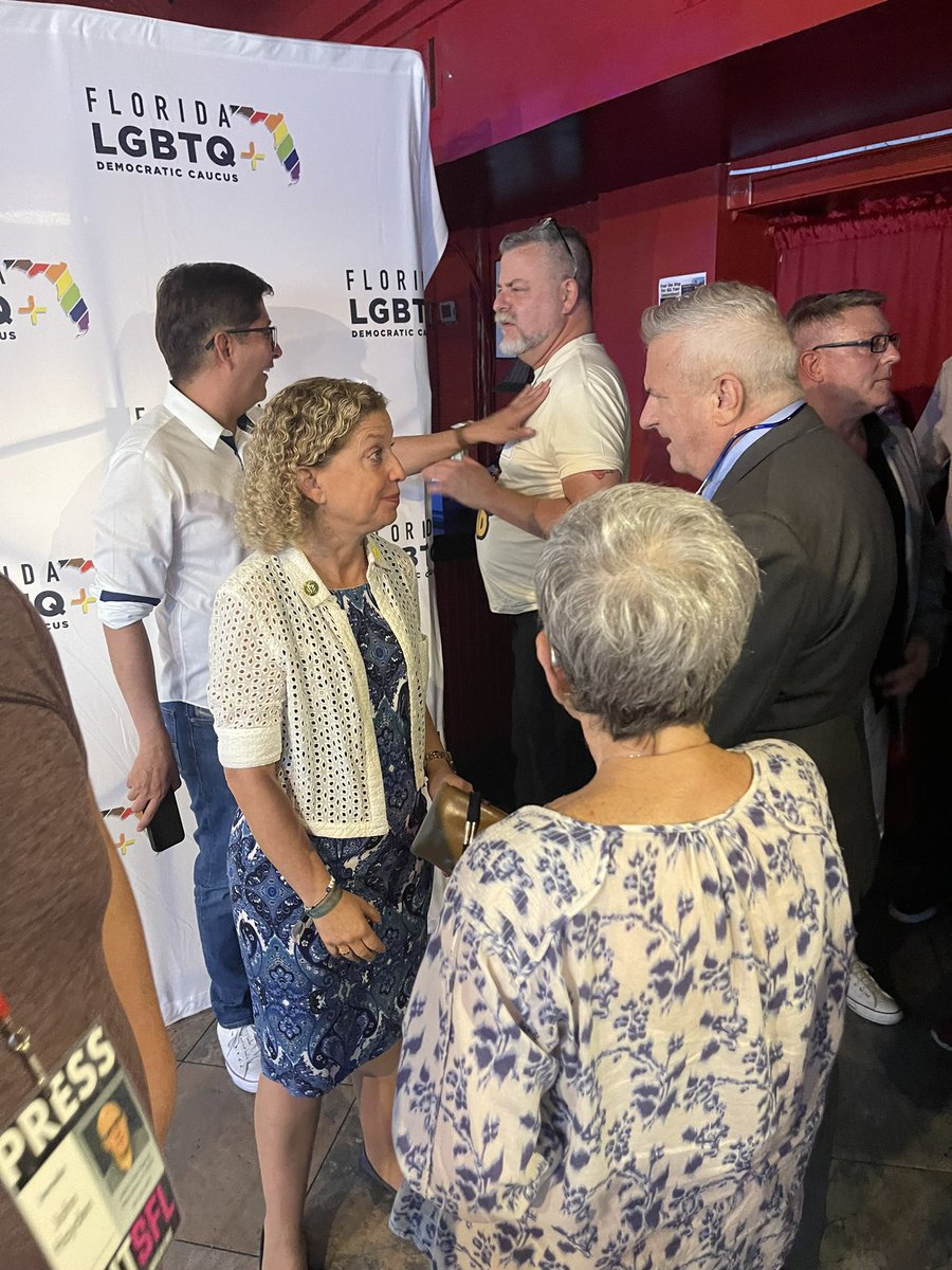 Debbie Wasserman Schultz tweet media