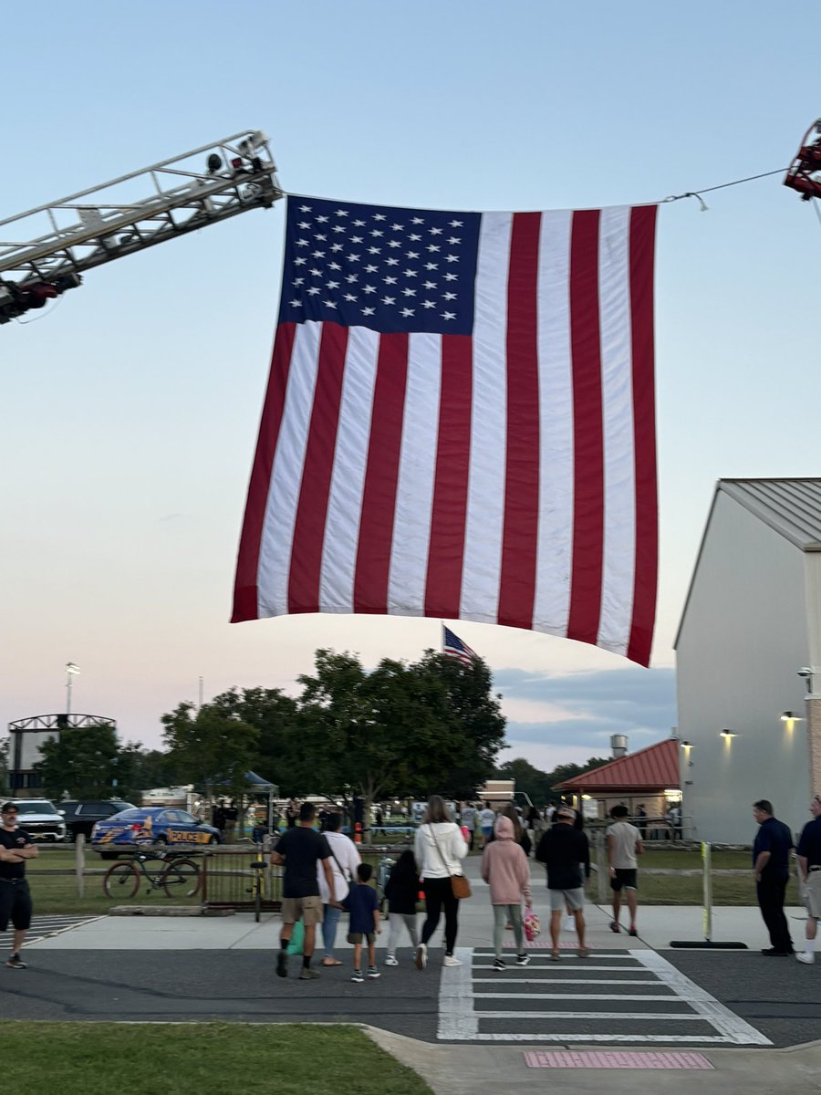 Dave Weinberg (@daveweinberg19) on Twitter photo Military Aporeciation Night here at LCM as Caper Tigers take on Absegami. Braves lead 6-0 with 10:20 left in 1st quarter.
<a href="/lcmrfootball/">LCMR Football</a>
<a href="/Absegami_Sports/">Absegami HS Sports</a> Military Aporeciation Night here at LCM as Caper Tigers take on Absegami. Braves lead 6-0 with 10:20 left in 1st quarter.
<a href="/lcmrfootball/">LCMR Football</a>
<a href="/Absegami_Sports/">Absegami HS Sports</a>