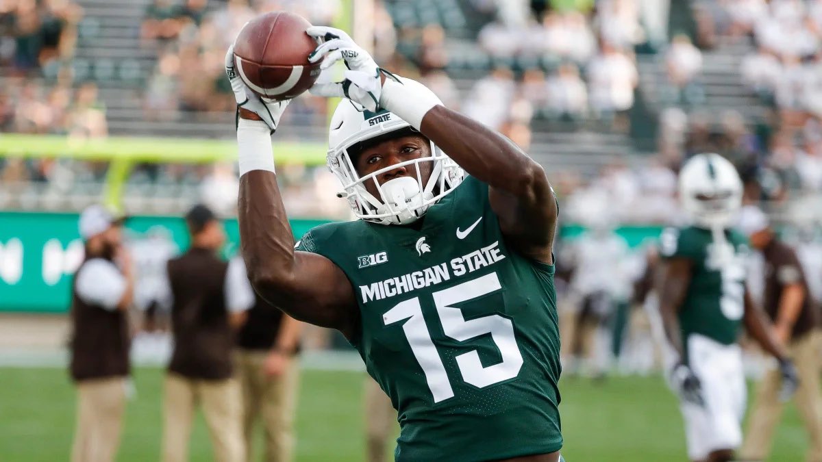 mzenitz's tweet photo. The expectation is that Michigan State will be without two starting receivers — Nick Marsh and Jaron Glover — tomorrow vs. Boston College due to injuries, sources tell @247Sports/@CBSSports.

Marsh, a top-100 Class of 2024 recruit, leads MSU with 232 receiving yards. Glover had six catches for 84 yards and a TD in MSU’s win over Maryland.

https://t.co/z4EuNl8tFj