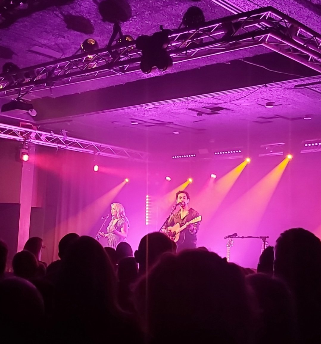gsabraham81's tweet image. New fan secured tonight! โค๐ค ๐ข๐ธ๐ค @theshiresuk @WedgewoodRooms