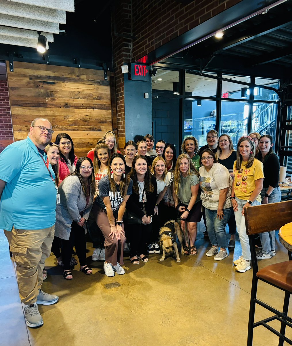 This made my 💙💚 happy! 1st of many <a href="/GreenwayNKC/">Greenway Elementary NKC</a> lunch socials today <a href="/ChickenNPickle/">Chicken N Pickle®</a> ! <a href="/LakewoodNKC/">Lakewood Elementary</a> + <a href="/WinnwoodRocks/">Winnwood Elementary School</a> #bettertogether #GreenwayNKC <a href="/NKCSchools/">NKC Schools</a>