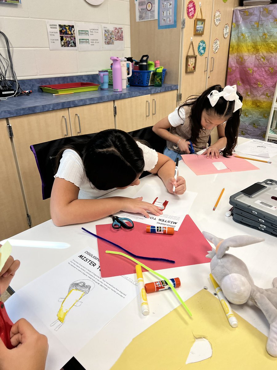 We finished unit 1 and decided that we'd take on the challenge of disguising Mr. Toad. Can you guess some of our disguises? #ckla <a href="/Amplify/">Amplify</a> #3rdgrade #d100inspires <a href="/KomenskyLions/">Komensky School</a>