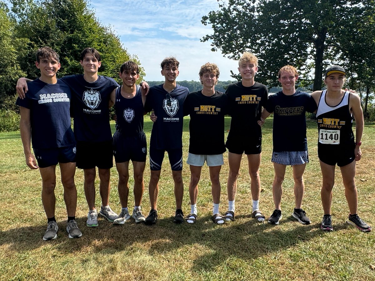 mccaa1926's tweet photo. MCCAA East Men's Cross Country

MCCAA Eastern Conference All-Freshman Team! Congrats to all on a great race! https://t.co/dxnDYktQaZ