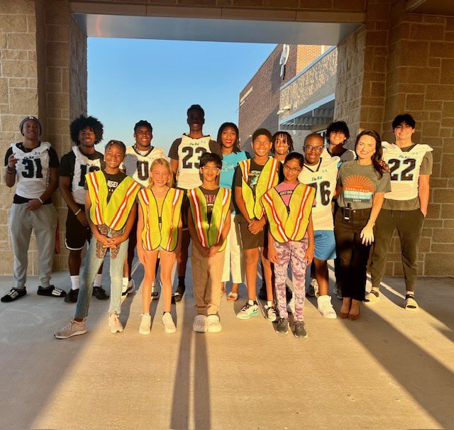 Bria Houff (@briahouff) on Twitter photo Thank you <a href="/JayCDangerfield/">Jaylen Dangerfield</a> and RHHS Football team for coming to help Jackson Elementary open car doors and greet our students this morning! <a href="/BritDangerfield/">Britneeā Dangerfield, M. Ed.</a> <a href="/j_dangerfield5/">Jason Dangerfield</a> Thank you <a href="/JayCDangerfield/">Jaylen Dangerfield</a> and RHHS Football team for coming to help Jackson Elementary open car doors and greet our students this morning! <a href="/BritDangerfield/">Britneeā Dangerfield, M. Ed.</a> <a href="/j_dangerfield5/">Jason Dangerfield</a>
