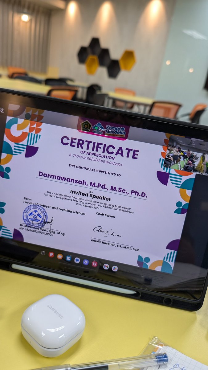 Last week I was invited as a keynote speaker at the conference in UIN Raden Fatah Palembang 🇮🇩 although I couldn't attend physically, hopefully my session was fruitful for the audience ✨😊