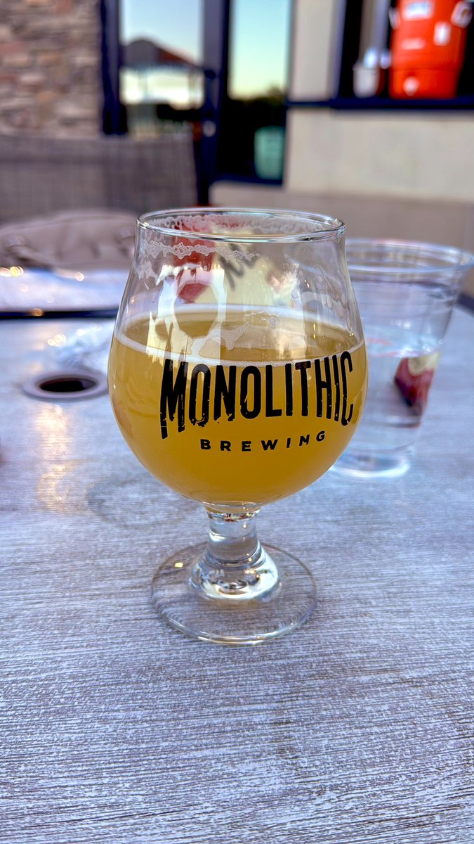 TeesandTaps's tweet photo. One of my faves in town 🙌🏼 @MonolithicB https://t.co/druXTP200w