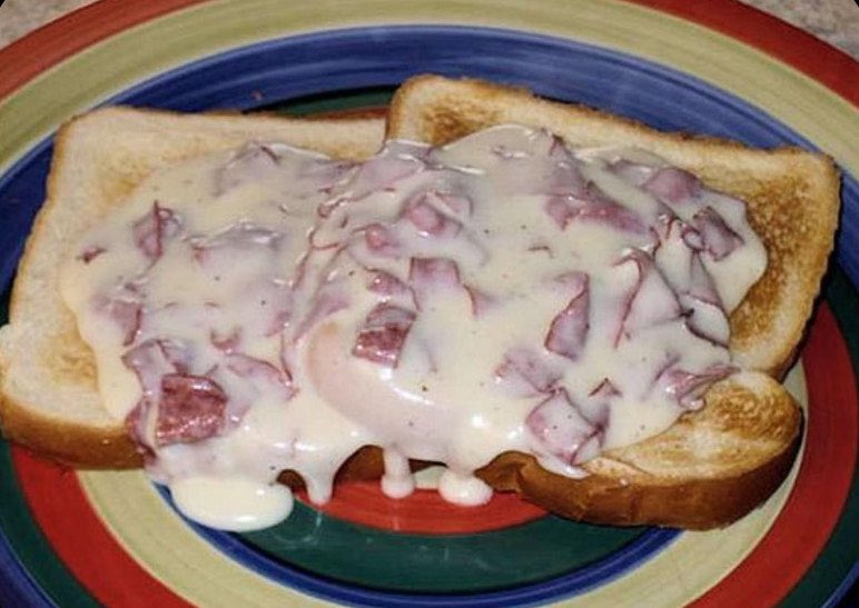 midwestern_ope's tweet image. Midwest dads making dinner for the kids