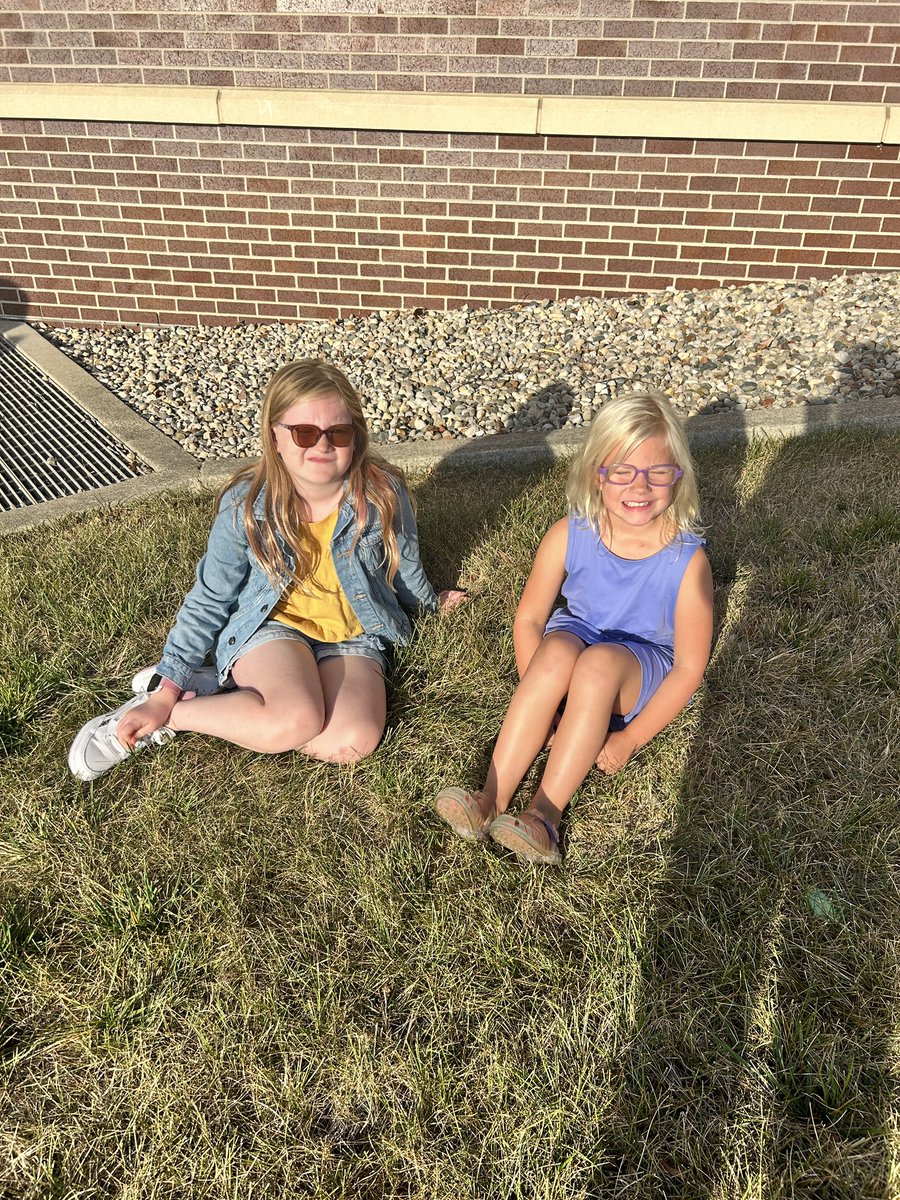 Team G Wolves tweet media