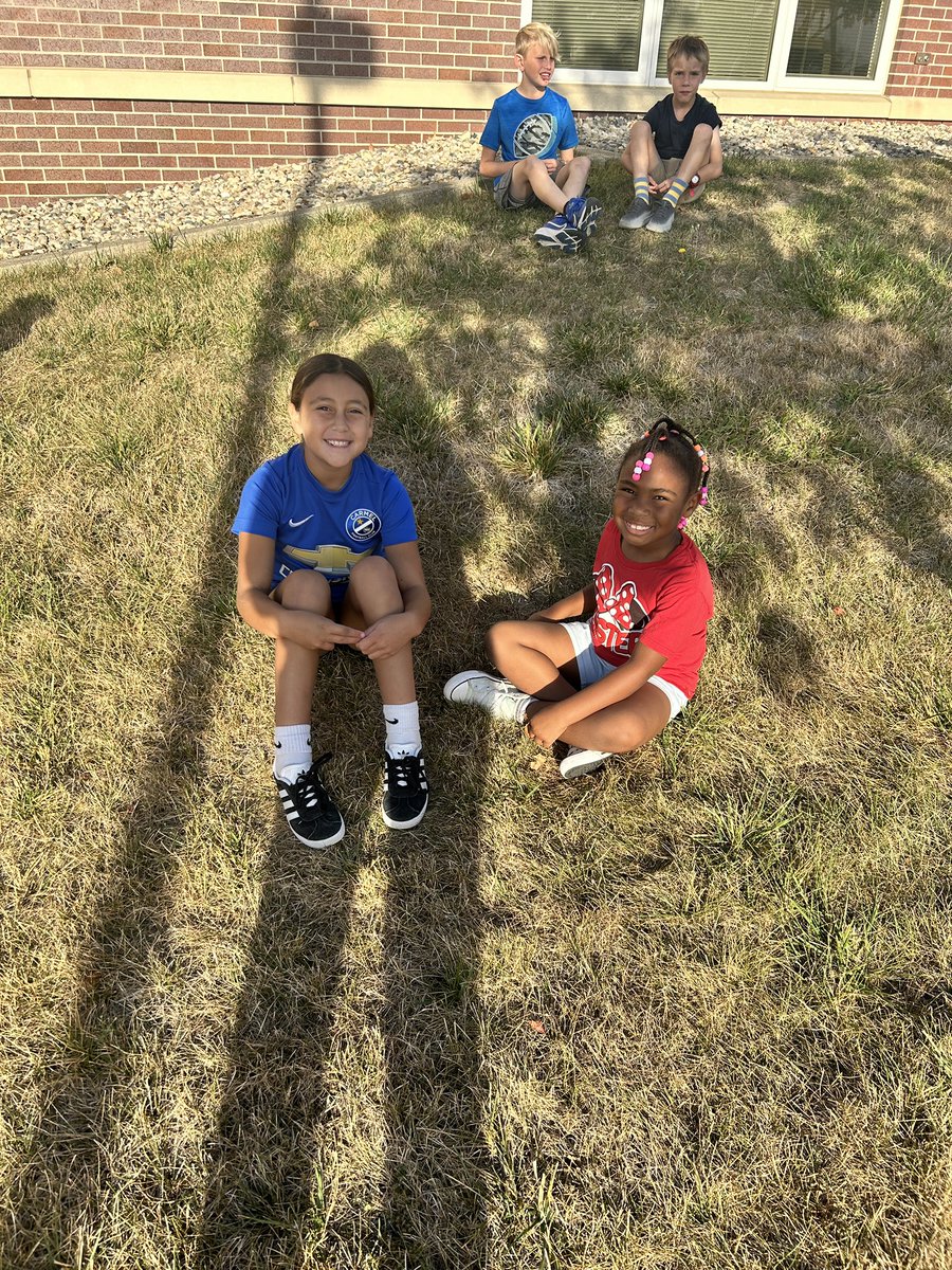 Team G Wolves tweet media