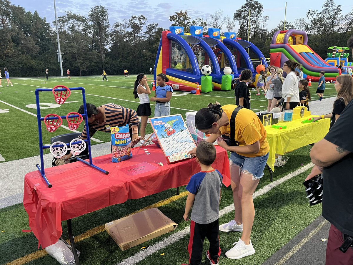 Great Carnival Night at <a href="/DEWMiddleSchool/">David E. Williams</a> thanks to the amazing DEW PTA!