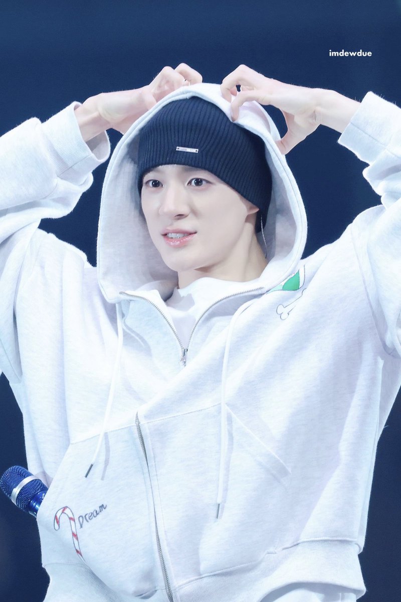 제노의 샤워기 tweet media