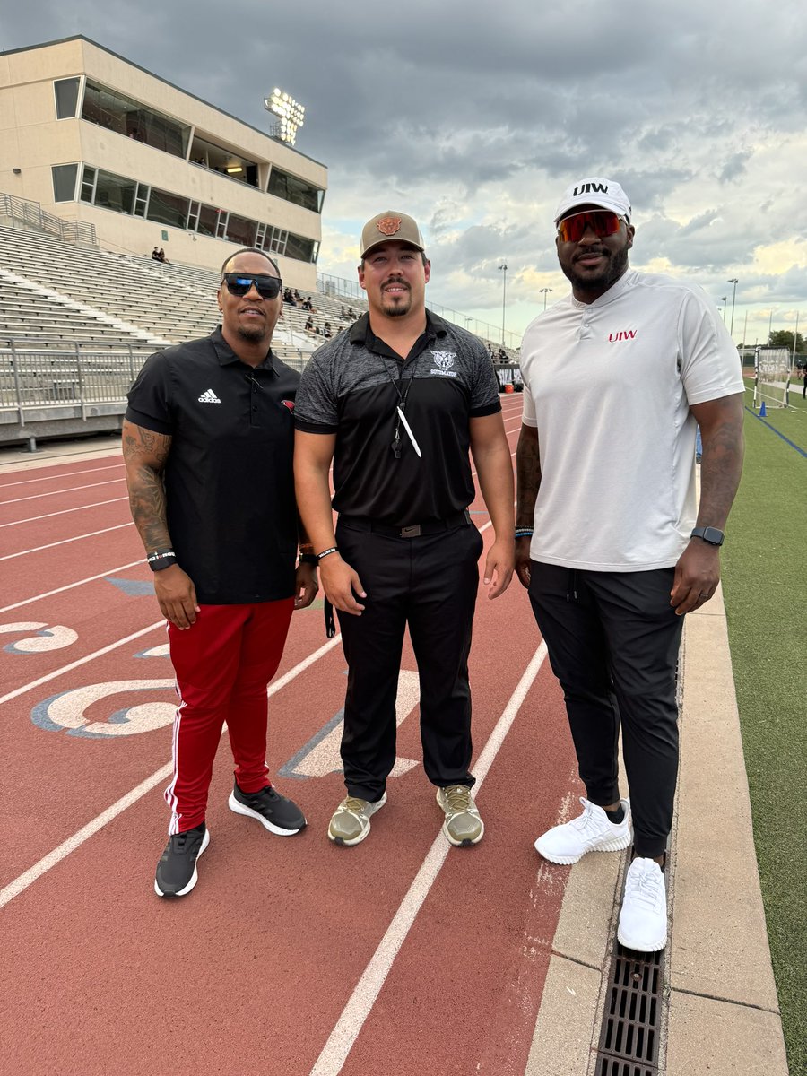 Word 👌🏽 <a href="/UIWFootball/">UIW Football</a> <a href="/Coach_Killough/">Clint Killough</a> <a href="/CoachTSpragg/">Tre Spragg</a> <a href="/UIW_Duran/">Richard Duran</a> <a href="/Forever1stCards/">Forever First Foundation</a> <a href="/CoachMabry96/">Coach Mabry</a>