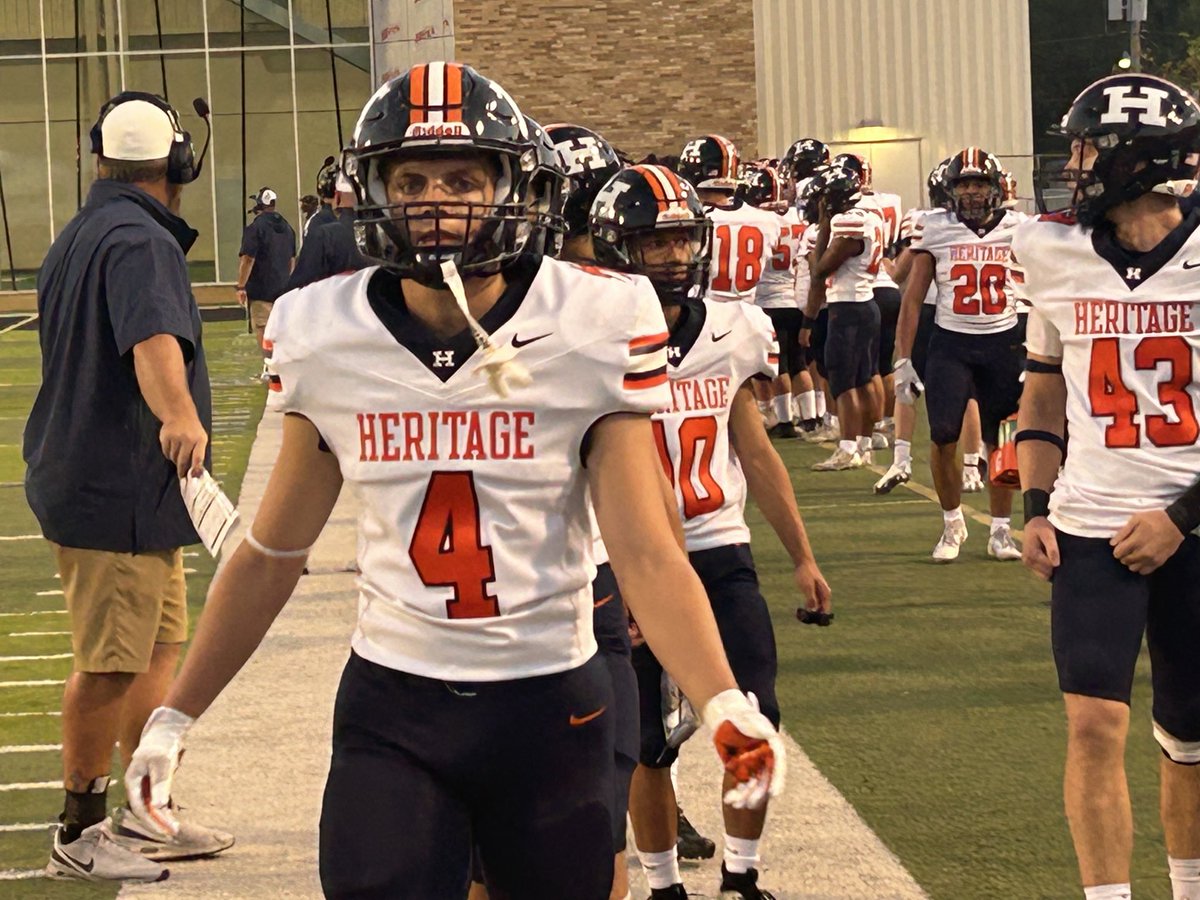 Touchdown! Heritage FB 7 v LR Central 0. 1Q