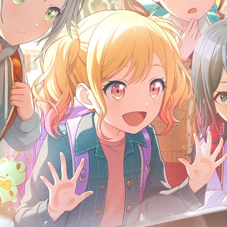 ᅠ ᅠ ᅠ ᅠ ⋆.˚ ۶ৎ ᅠᅠ 𝕲┄𝐎𝐋𝐃𝐄𝐍𝙶𝙻ᴼ͟ᵂ .ᐟ tweet media
