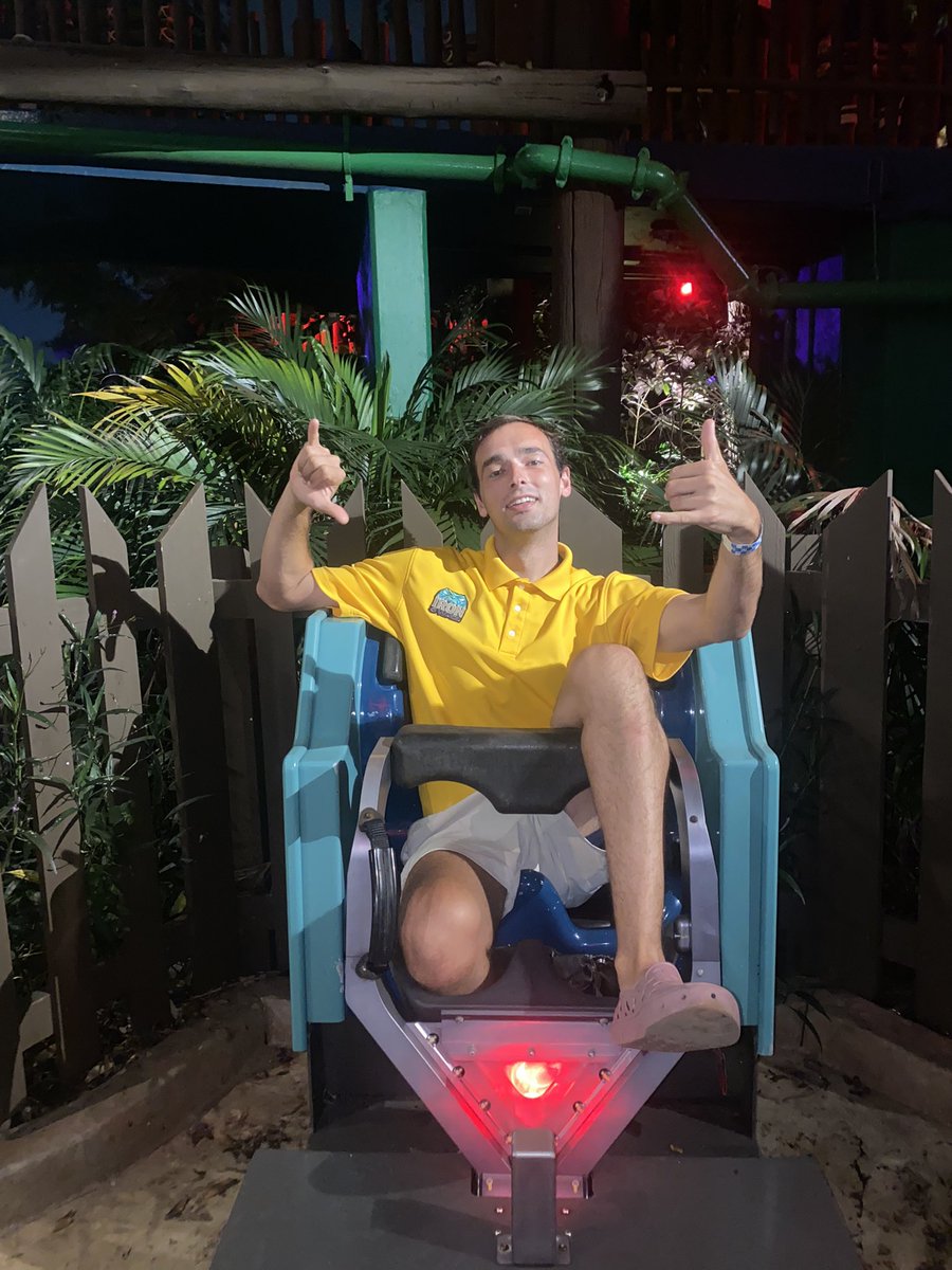 GodfatherGwazi's tweet image. 8000 rides on Iron Gwazi 

Friday, 8:24pm
9/20/2024