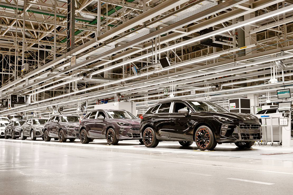 Comienza la producción del nuevo CUPRA Terramar en la planta de Audi en Győr dlvr.it/TDVQLn