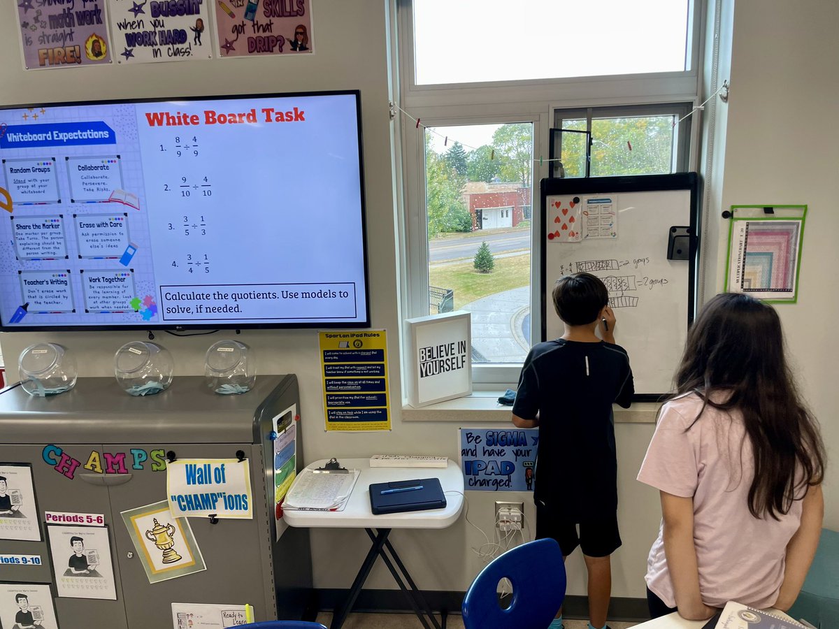 KaitlinBowker's tweet image. Dividing fractions practice for our thinking task in #6thgrademath today. #buildingthinkingclassrooms @LincJrHi
