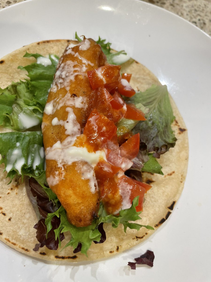monycoronel's tweet photo. Hoy tocó taco de pescado, a mi estilo…
Si los prueban se enamoran… obvio del taco 🌮!!
Que más es posible y cómo podemos mejorar esto? Universo, muéstrame!
🫠😘❤️ #HijaConsentidaDeDios
#GratefulLife #GratefulMe https://t.co/X8nz3ejHck