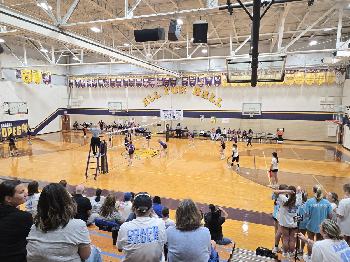 Friendswood VB straight set winners over Gaveston Ball.

25-23, 25-15, 25-15

<a href="/JamesAtGalvNews/">James LaCombe</a> @TedDunnam