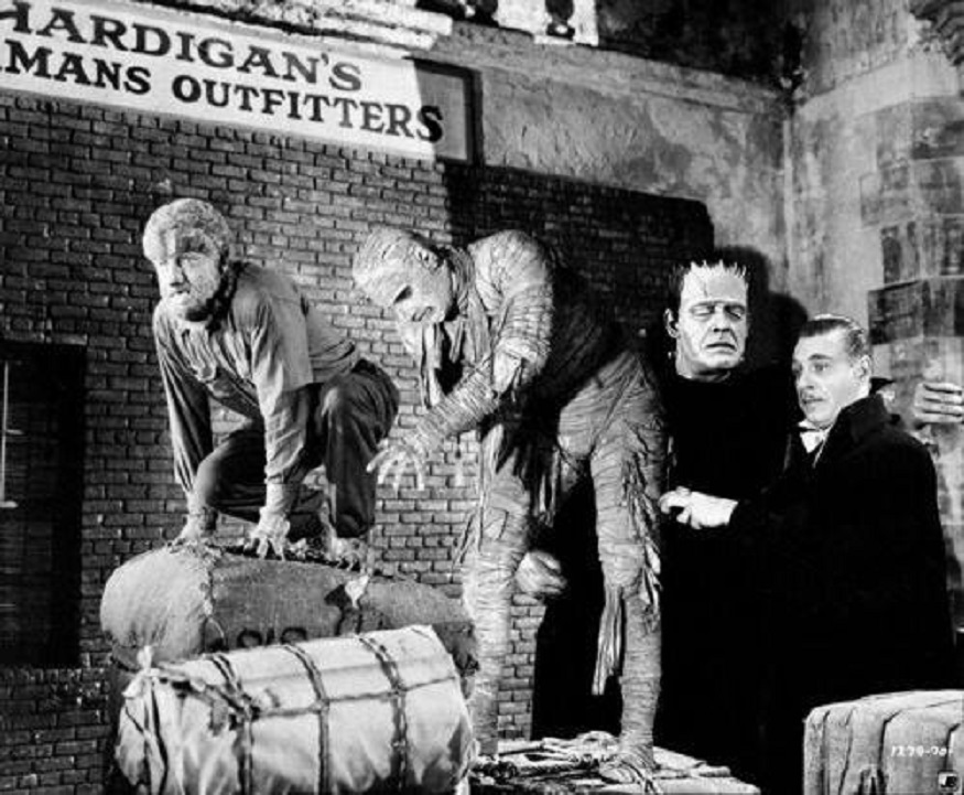 HorrorHammer1's tweet photo. Lon Chaney Jr played all of the 1941-44 Universal Monsters https://t.co/tNvcoVZpId