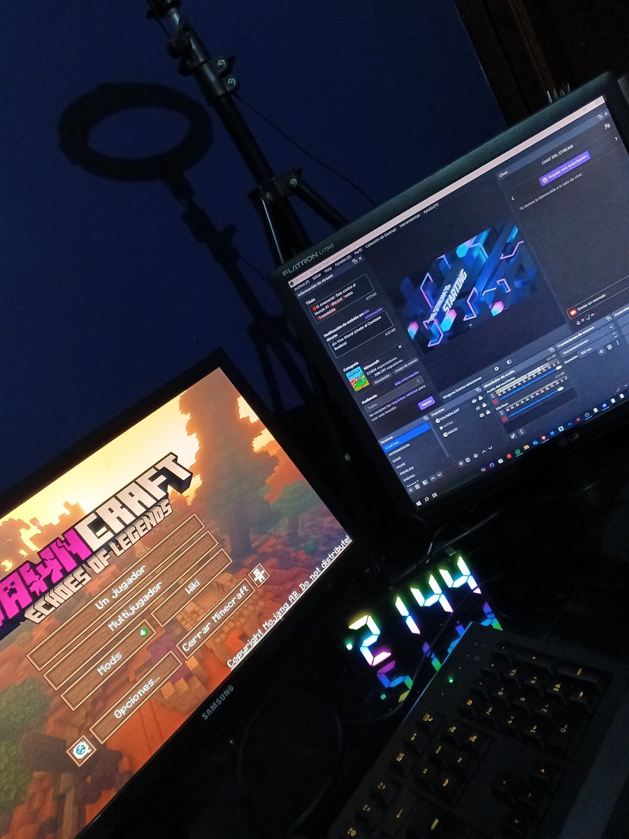 lDiegorzrl's tweet photo. 🔴 ON STREAM

El Amanecer: Seis contra el Mundo#1

IG: https://t.co/YB9u9vgbow
TIKTOK: https://t.co/dF78P1MYpq
TWITCH: https://t.co/MHMsk9ml8c

#minecraft #twitch #stream #latam #angry #funny https://t.co/W8428tYz9P