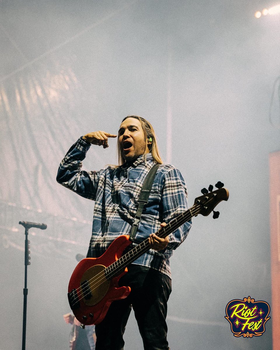 RiotFest's tweet image. .@falloutboy