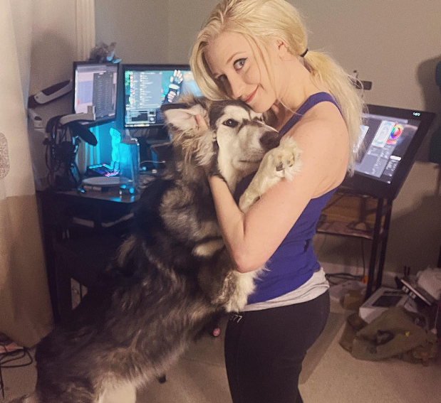 MadamSavvy's tweet image. I am a 108 lb woman who sits for 15+ hours a day. I am not even in my "prime" here and you're telling me this is your 100% on the bum slider? 

@dragonage explain how this is your "most inclusive" character creator yet, because i can't even make my skinny bum in the game. 

I…