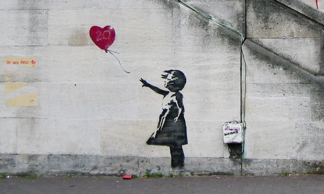 The World of Banksy a Napoli: Un’Esperienza Immersiva tra Street Art e Cultura Urbana dlvr.it/TDVVSm