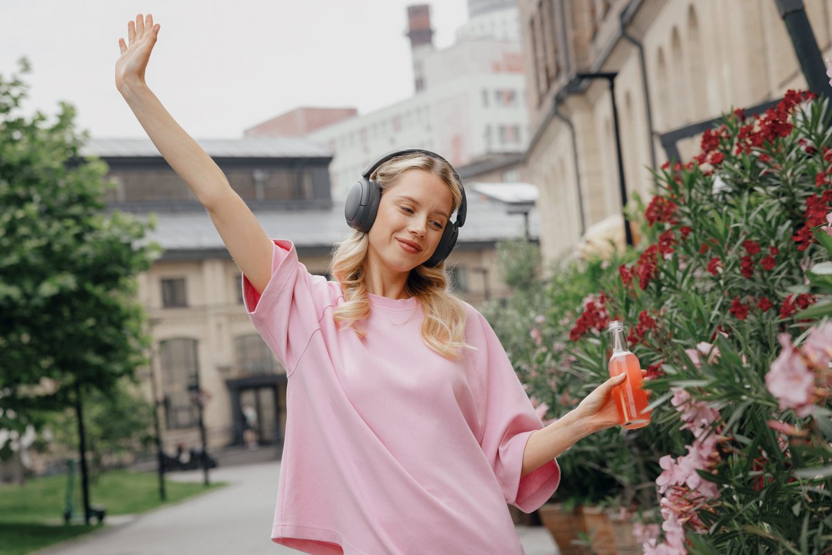 #Giveaway Kickstart Your Semester with #Edifier: Study, Chill, and Play in Perfect Sound!

✨To enter: Follow &amp;🩷 &amp; RT &amp; tag a friend 
🎁Prize: One lucky winner will receive a pair of Edifier #W800BTPro headphones! 🎶

Good luck!