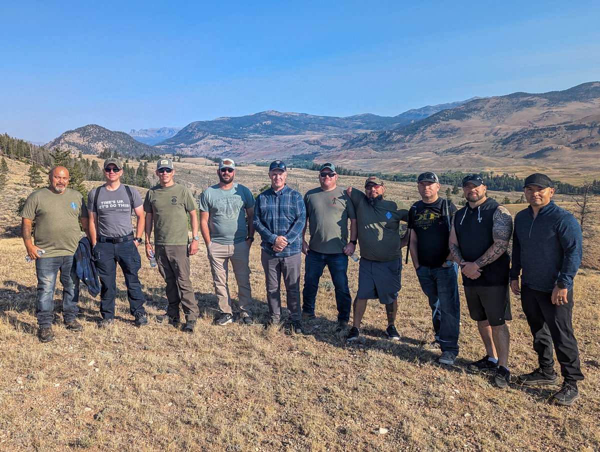 WarriorReunion's tweet photo. This weekend, 2nd Platoon Lima Battery reunited at Thunderhead Ranch in Dubois, WY. They honored the memory of LCpl Chance Phelps, visited his grave, reconnected over shared stories of service and sacrifice, and witnessed the local community keeping Chance's legacy alive. https://t.co/xbZGzbbU2R