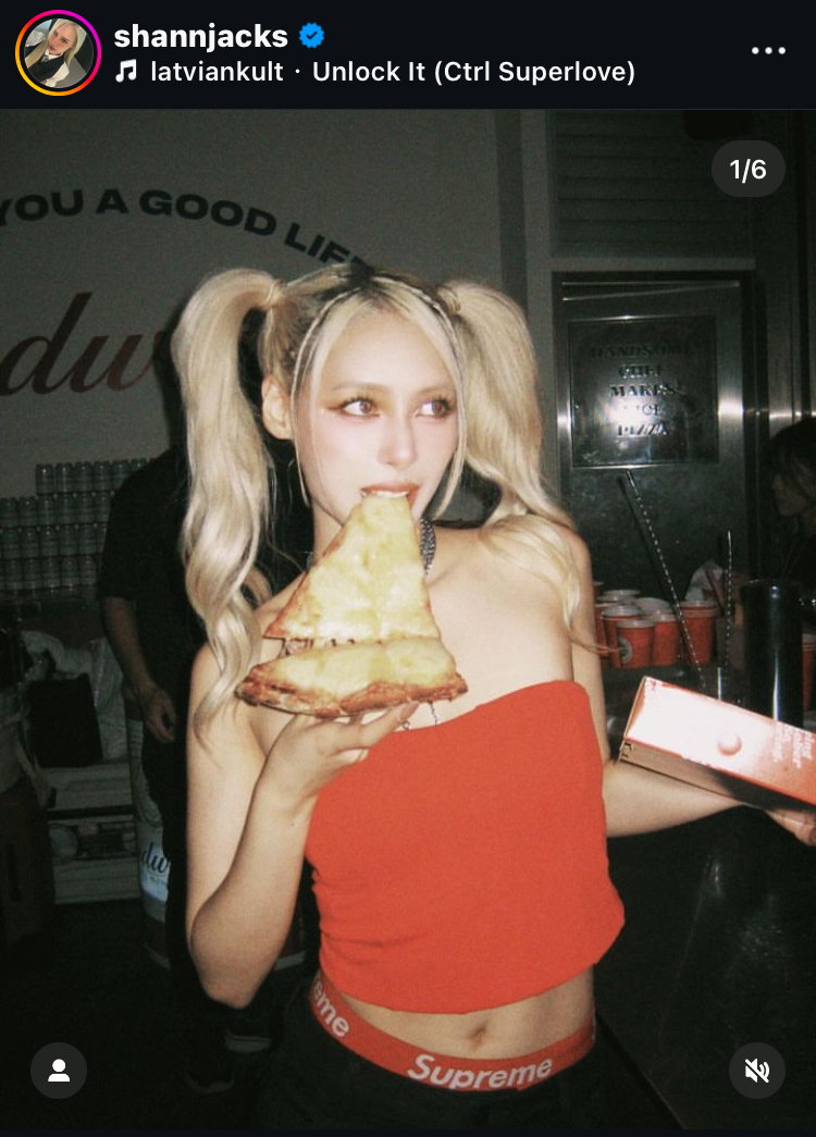 HurFanshare's tweet photo. HUR+Shannon
#photography #photooftheday #picoftheday #capture #selfie #studio #outdoorshoot #onlocation #HUR #KPOP #POP #TPOP #IDOL #IG #TWPOP #OOTD #Fashion #stree #outfit #reels #fashionstyle #shorts #TikTok #pizza #ITALLY https://t.co/OznSpKPR25