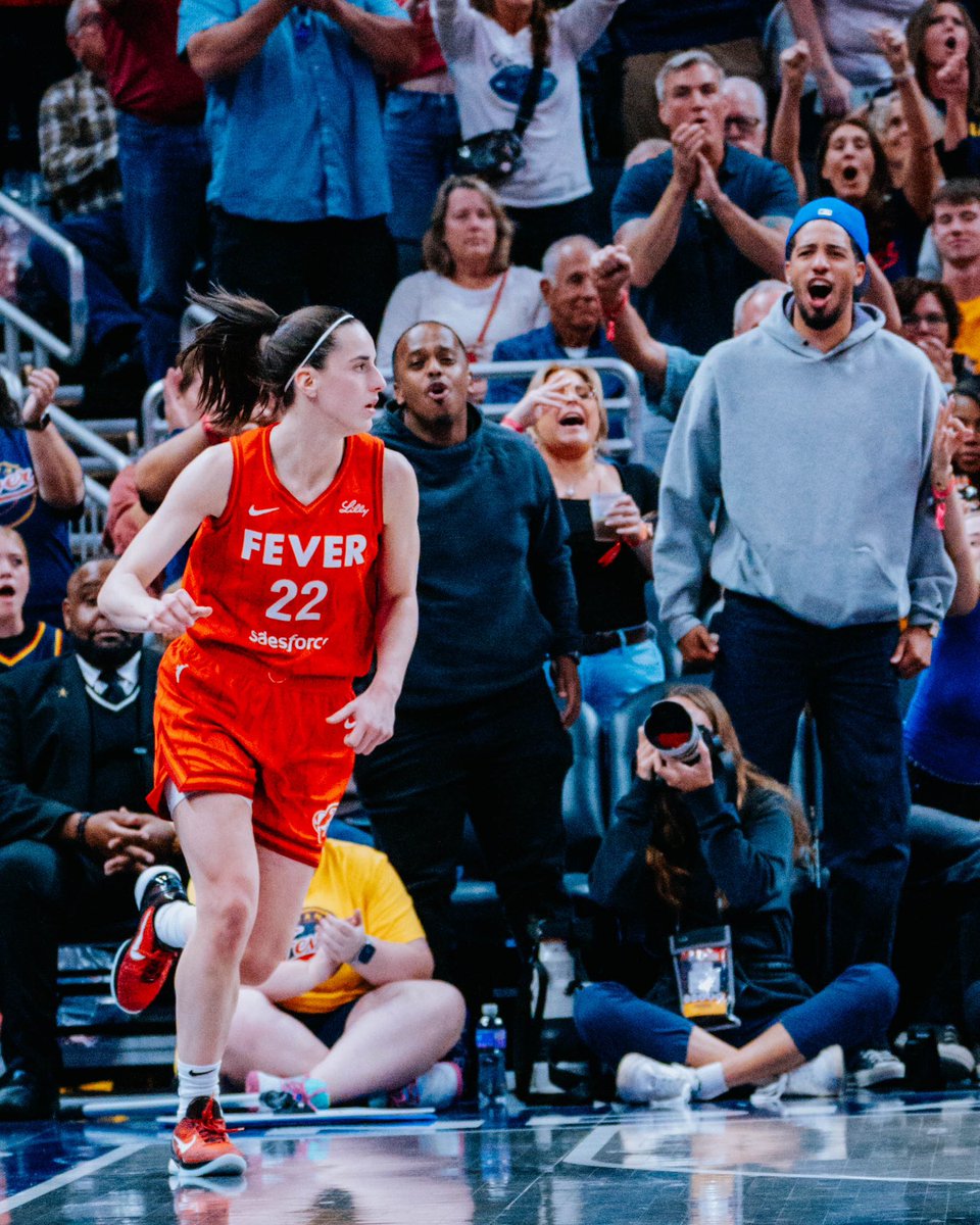 brilewerke's tweet photo. Tyrese Haliburton’s reaction to Caitlin Clark’s insane corner three 🔥😮‍💨 https://t.co/kZKosYWWQQ