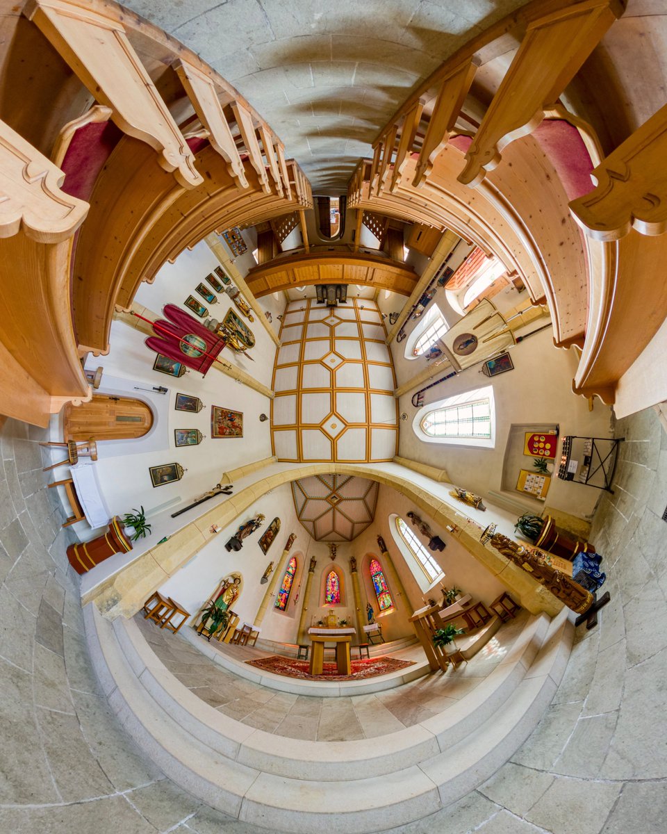 KandaoVR's tweet image. Warm decor and vibrant stained glass—this church is captured beautifully with QooCam 3 Ultra⛪️ 
📷@BartAchilles with #qoocam3ultra
😎Enjoy the best quality at:
drive.google.com/drive/folders/…

#kandaovr #kandao #360photography #church #churcharchitecture #hdr #hdrphotography…