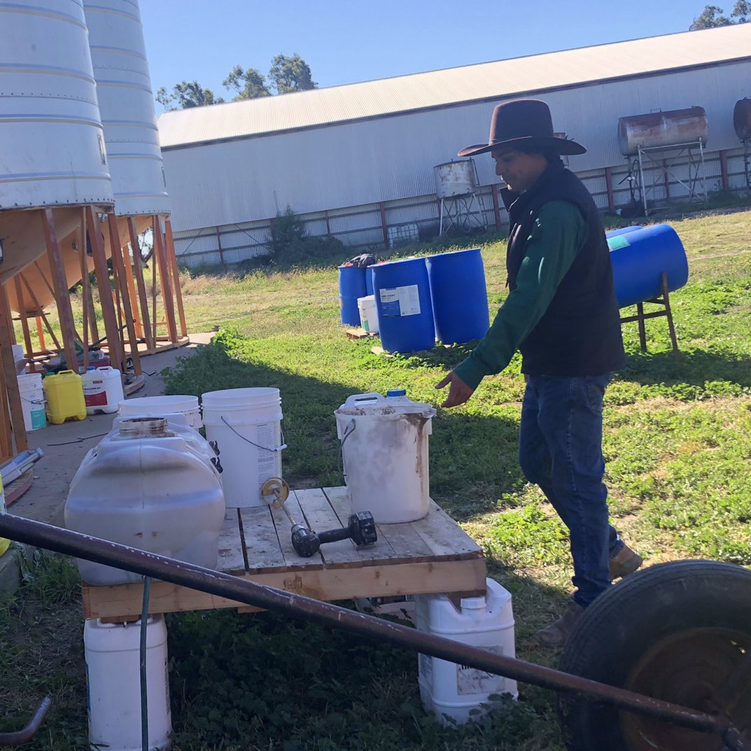 SoilsforLife's tweet photo. Field day! Build soil and plant health in broadacre cropping. 1st October near Goondiwindi QLD. Grower Will McInness talks about his plant and soil health ‘wins’. Biological agronomist Marco Giorgio Rego shares insights into biofertilisers. Tickets: https://t.co/P8PkdVMNWU https://t.co/Muk1l4sVQf