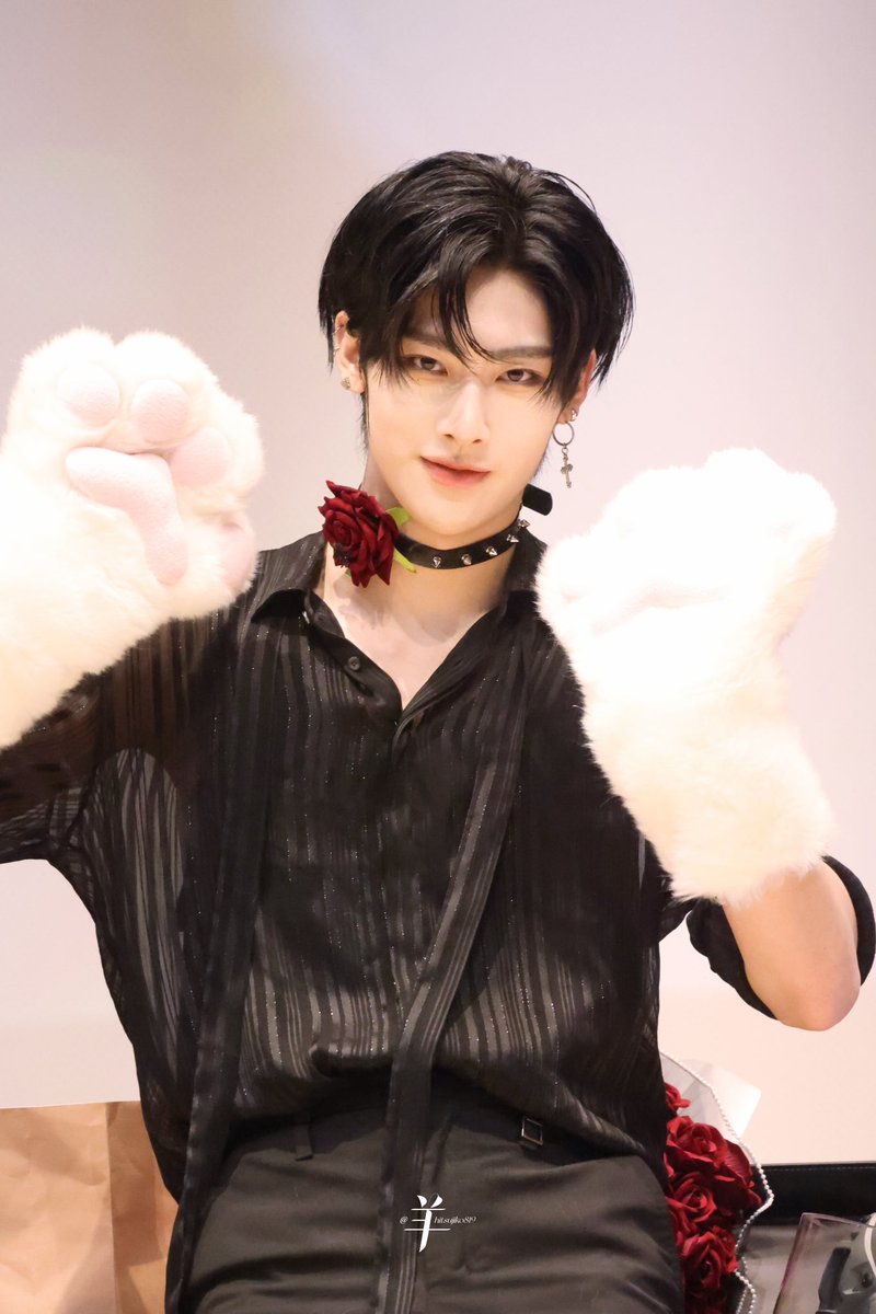 hitsujiko819's tweet photo. 240907 mk
meow🥺

#리키 #RICKY #沈泉锐 #リッキー
#ZB1 #ZEROBASEONE #제로베이스원 https://t.co/P8EKjvUjzr