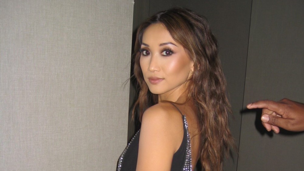 jhpartners's tweet photo. Getting Ready in Vintage Stella McCartney for TIFF With Brenda Song https://t.co/ShD2hgE9Z1 https://t.co/jZQua4abR8
