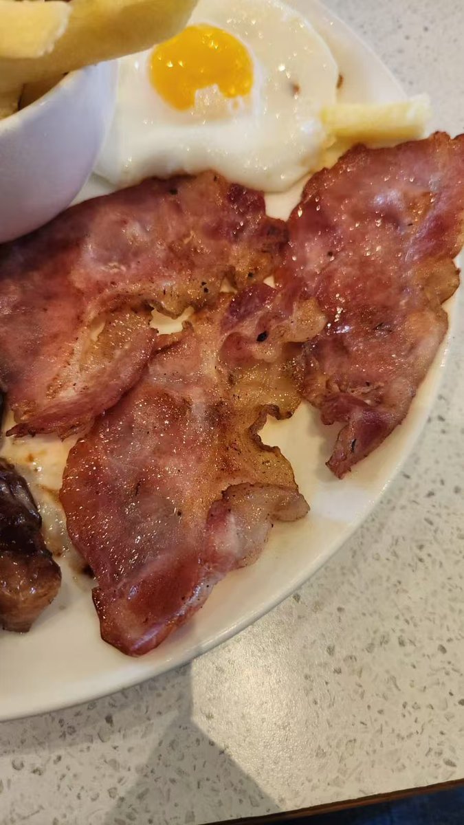 TwinSales's tweet photo. Transglutaminase in bacon,the test from our client is very good. https://t.co/in0aJJ6BXI
