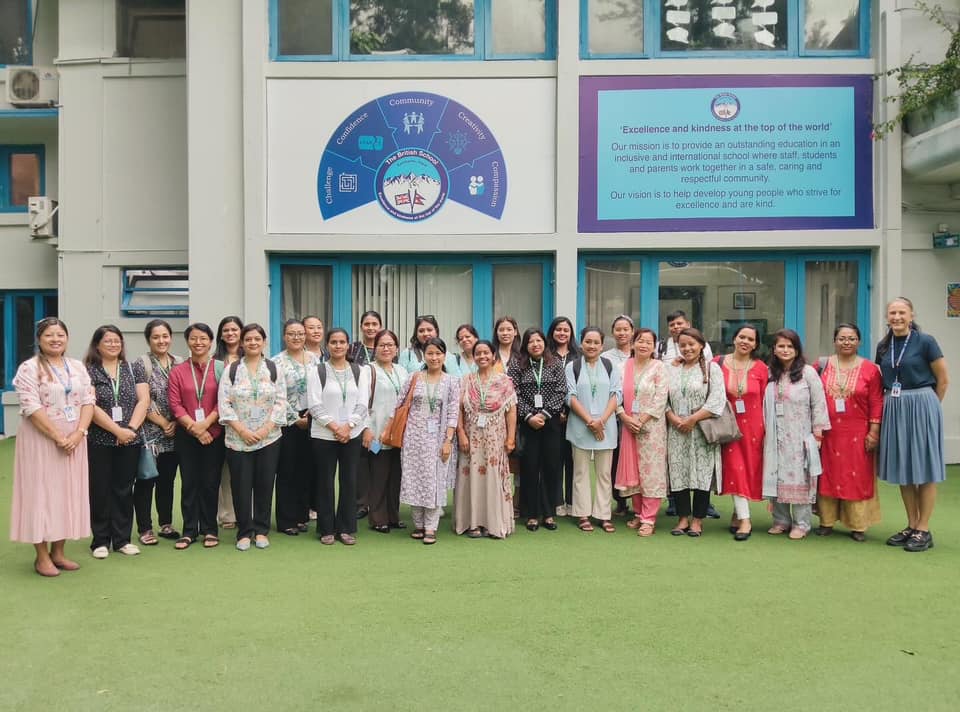 Rato Bangala Foundation Teacher Trainees participated in an orientation program and a mini workshop on Social and Emotional Learning last week.

They are now prepared for placements this week and we are very excited to have them with us!