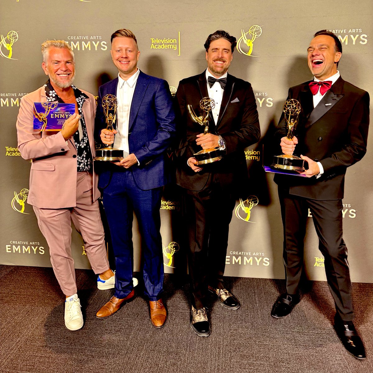 Lots of #emmys smiles happening tonight!