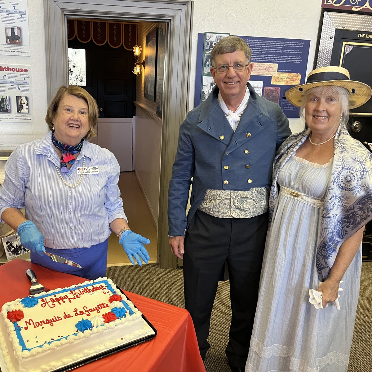 World's Oldest Ham tweet media