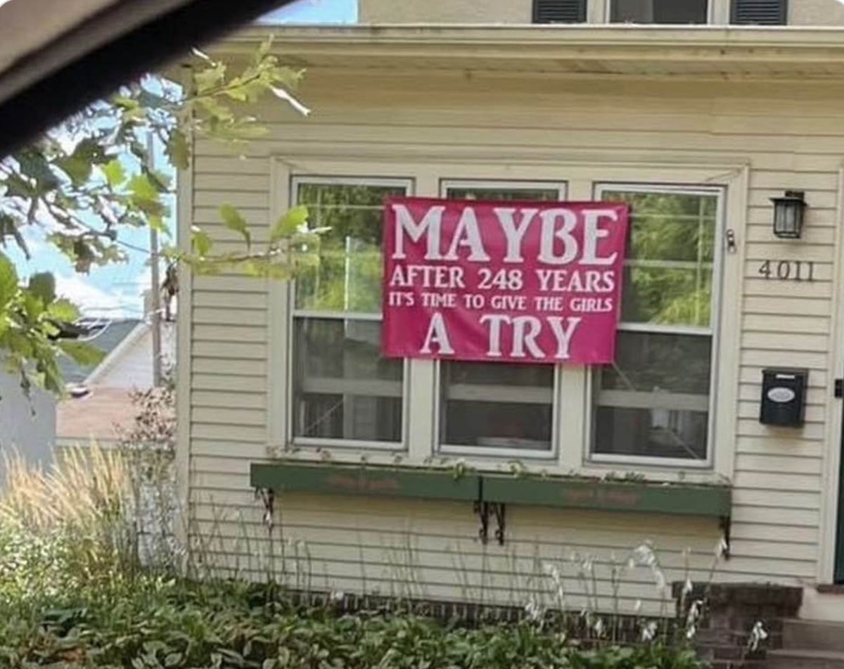 Remember when all the Polls 

Said Hillary Clinton would be 

President of the United States?

I do 

#VoteBlue 

#HarrisForPOTUS