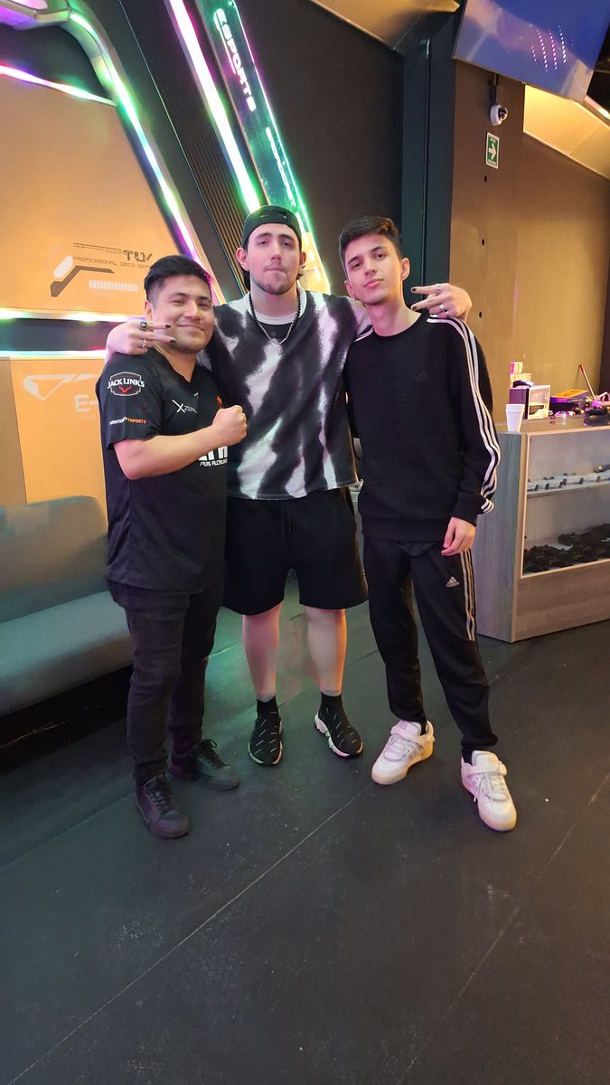 MtyEsports_'s tweet photo. ✌️ https://t.co/vCrBXkAp38