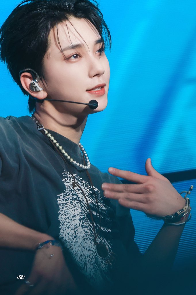 240908 Lolla 

#세븐틴 #seventeen
#조슈아 #joshua 

HD 🔗：weibo.com/6239073465/507…